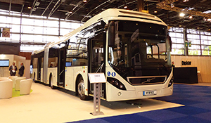 Volvo displayed this articulated bus with its own parallel hybrid drive system.