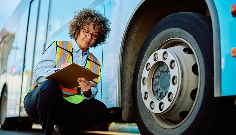 Amp Up Your Motorcoach Safety & Compliance Program this Summer with the Bus Industry Safety Council and the Bus Maintenance & Repair Council